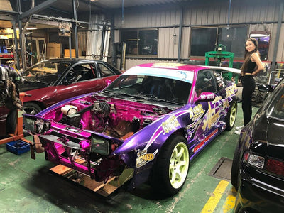 My bebe and the drift bitch. Car almost done! Just need engine and setting done.  奥さんとドリ車！ もうすぐできる！ 後エンジン載せるとセッティング ...